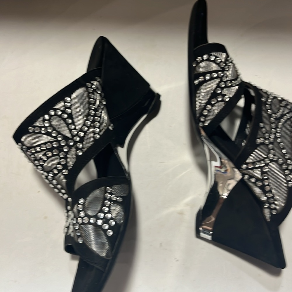 Onyx black and rhinestone size 8 very comfortable wedges. - Picture 3 of 4